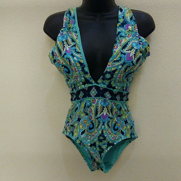 Laundry by Shelli Segal One Piece Bathing Suit - Picture 2 of 8